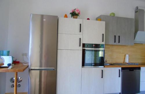 Unterweid Apartment | Pet-Friendly Ferienwohnung Rhön with Spa & Hot Tub Access