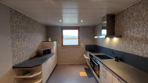 Rhens Apartment | Experience Rhens am Rhein: Rated 9.5/10 with Ocean Views
