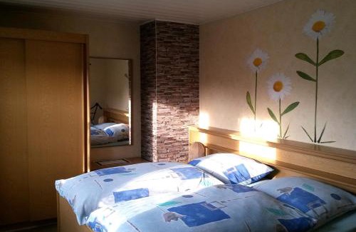 Geisa Apartment | Inviting Ferienwohnung Riemer: Family-Friendly Retreat