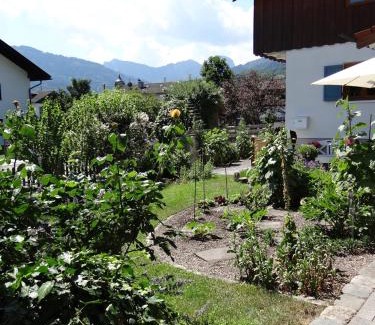 Bad Feilnbach Apartment | Oceanfront Retreat: Ferienwohnung Riepertinger Awaits You