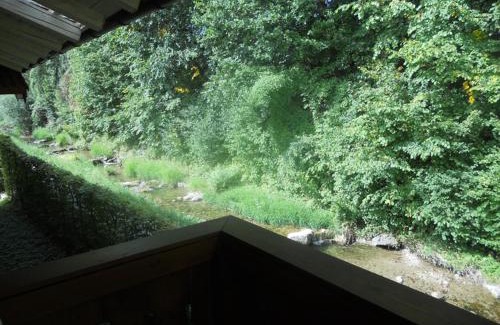 Bad Feilnbach Apartment | Oceanfront Retreat: Ferienwohnung Riepertinger Awaits You
