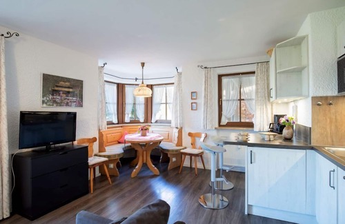 Reit im Winkl Apartment | Guest Rated 10/10: Ferienwohnung Rosendahl with Spa & Kitchen