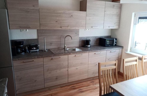 Rittersgrun Apartment | Family-Friendly Retreat at Ferienwohnung-Rothen-Adler