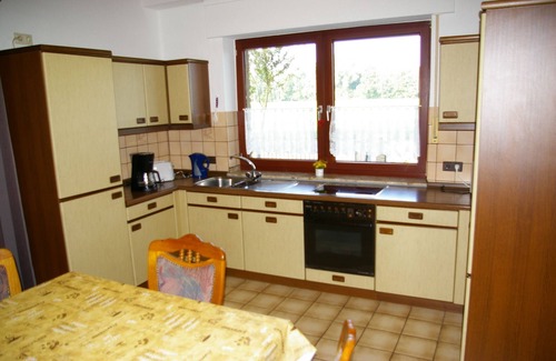 Senden Apartment | Family-Friendly Ferienwohnung Ruh for 2-4 Guests