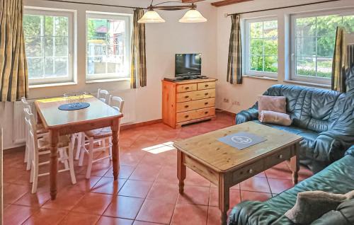 Muritz Apartment | Pet and Child Friendly Retreat at Ferienwohnung Südmüritz