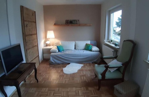 Bad Camberg Apartment | Family-Friendly Ferienwohnung Schöne Aussicht in Bad Camberg