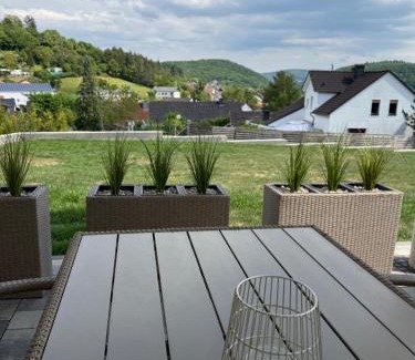 Simmertal Apartment | Family-Friendly Ferienwohnung Schöne Aussicht in Simmertal