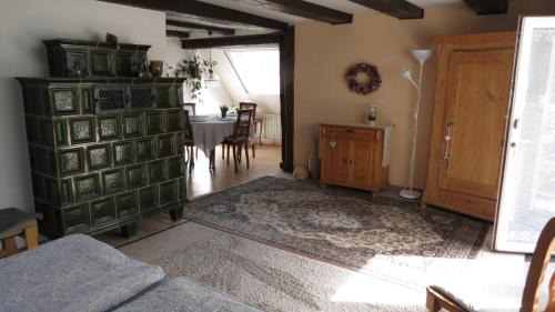 Merkendorf Apartment | Cozy Ferienwohnung Schindler with Balcony - Guest Rated 9.3
