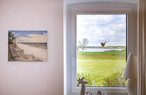 Winnemark Apartment | Family-Friendly Ferienwohnung Schleiblick in Winnemark