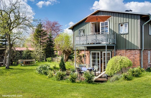 Winnemark Apartment | Child-Friendly Ferienwohnung Schleipanorama in Winnemark
