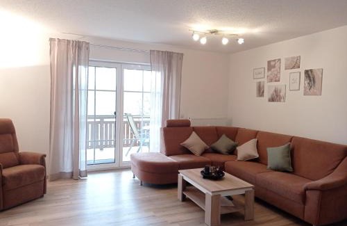Schmidham Apartment | Pet-Friendly Ferienwohnung Schneider with Breakfast Included