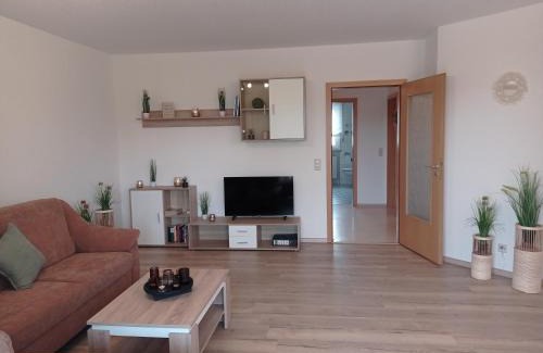 Schmidham Apartment | Pet-Friendly Ferienwohnung Schneider with Breakfast Included
