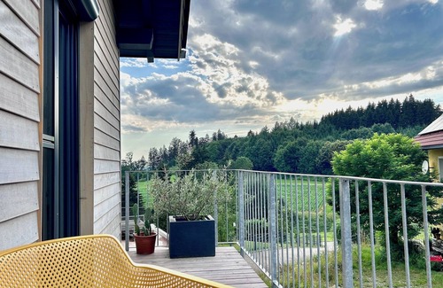 Achberg Apartment | Ferienwohnung Schottenhof Walser 3 - Alleinlage im Grünen mit Panoramablick