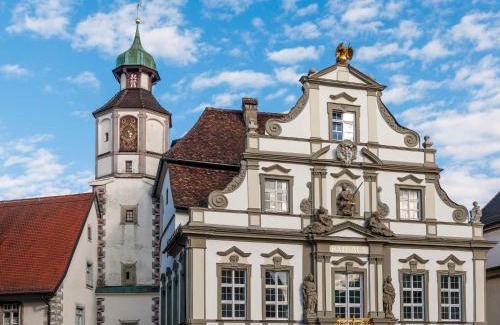 Achberg Apartment | Welcoming Schottenhof Walser 1 - Family-Friendly Getaway