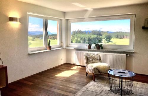 Achberg Apartment | Welcoming Schottenhof Walser 1 - Family-Friendly Getaway
