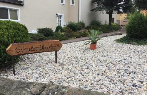 Freital Apartment | Family-Friendly Ferienwohnung Schulze with Pool & High Ratings