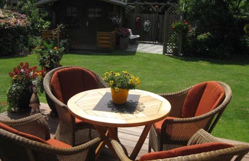 Leer Apartment | Family-Friendly Ferienwohnung Schwalbe with 8.8/10 Rating