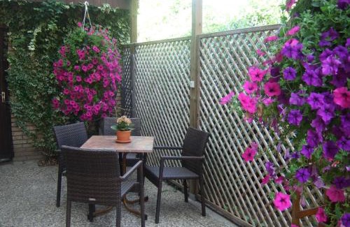 Leer Apartment | Family-Friendly Ferienwohnung Schwalbe with 8.8/10 Rating