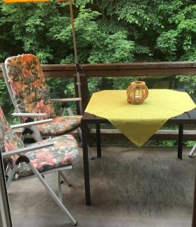 Schwarzburg Apartment | Pet-Friendly Ferienwohnung Schwarzatal with Great Amenities