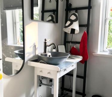Rosenhagen Apartment | Oceanfront Retreat at Seaflat - 4-Star Gem with Scenic Views