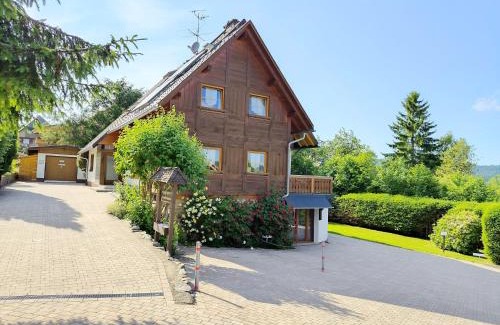 Barental Apartment | Family-Friendly Retreat at Ferienwohnung Seeblick Nr 1
