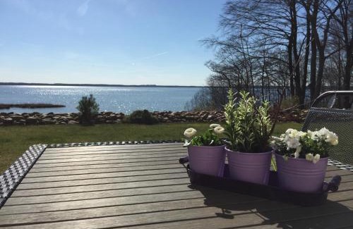 Muritz Apartment | Scenic Ferienwohnung Seeblick - Guest Rated 9/10!