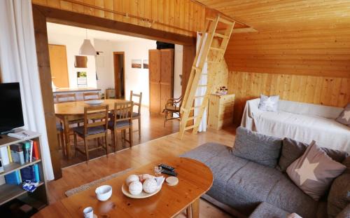 Barental Apartment | Discover Ferienwohnung Seeblick: Pet-Friendly Retreat in Bärental
