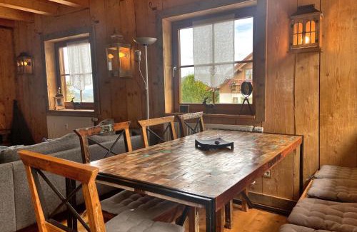 Barental Apartment | Pet-Friendly Family Retreat at Ferienwohnung Seeblick Nr 2