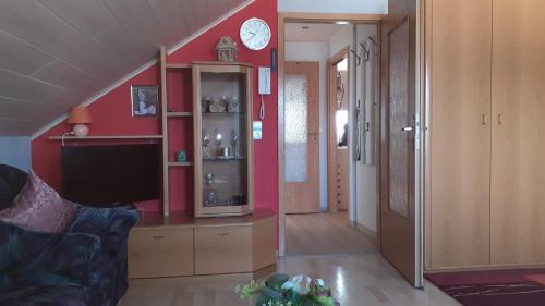 Waldbuttelbrunn Apartment | Oceanfront Ferienwohnung Seegarten: Rated 9/10 by Guests