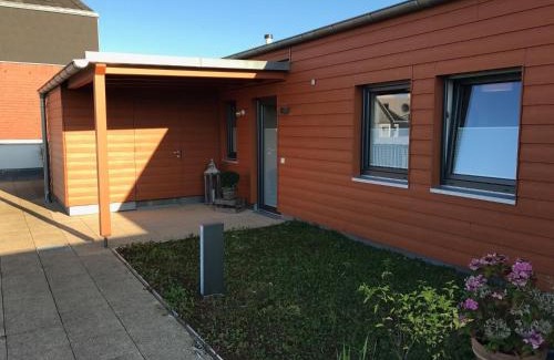 Eckernfoerde Apartment | Ferienwohnung "Seglersteg, Bungalow 11" Hafenspitze