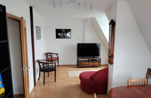 Gera Apartment | Central Apartment Near Gera HBF with Family-Friendly Amenities