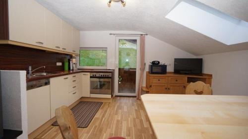 Mayrhofen Apartment | Pet-Friendly Retreat at Ferienwohnung SEPP - Rated 9.3/10