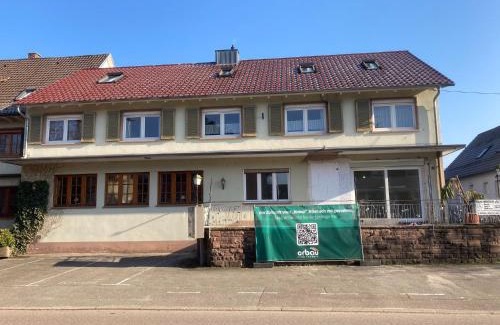 Biberach Apartment | Family-Friendly Ferienwohnung Smithson with Perfect Ratings