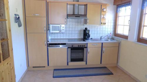Loef Apartment | Discover Ferienwohnung Sommer: Rated 9/10, Family-Friendly Stay
