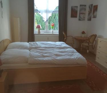 Burkhardtsdorf Apartment | Cozy Ferienwohnung Sonnenblick: Guest Rated 9/10 & Pet Friendly