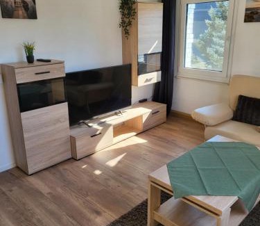 Wonsees Apartment | Discover Ferienwohnung Sonnenhaus: Child-Friendly Retreat