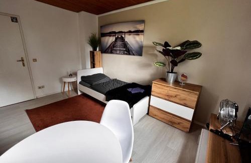 Elsteraue Apartment | Pet-Friendly Ferienwohnung Sonntag in Elsteraue Awaits You