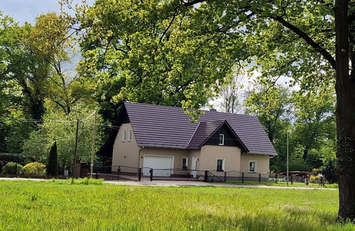 Burg-Dorf Apartment | Discover Ferienwohnung Spreewaldglück: Family-Friendly Retreat