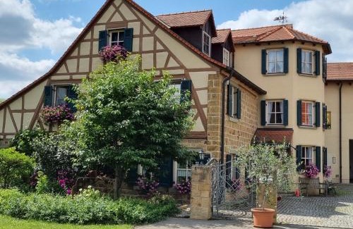 Hassfurt Apartment | Family-Friendly Retreat at Ferienwohnung Stützenmühle