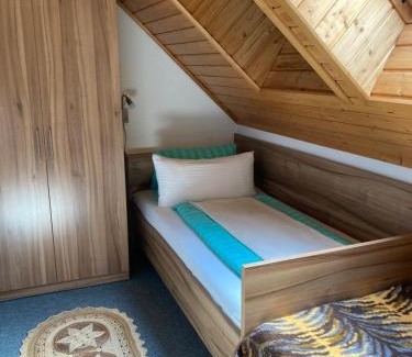 Doebriach Apartment | Oceanfront Ferienwohnung Steinwender with 10/10 Guest Rating