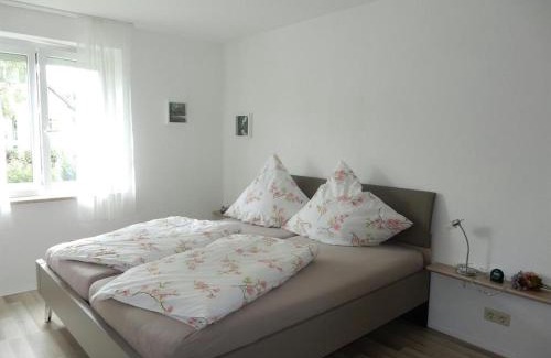 Beutelsau Apartment | Oceanfront Ferienwohnung Stiefel: Family-Friendly Getaway