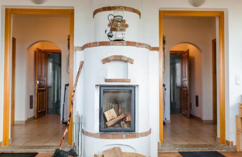 Fresing Apartment | Top-Rated Ferienwohnung Stiegelbauer with Family-Friendly Kitchen