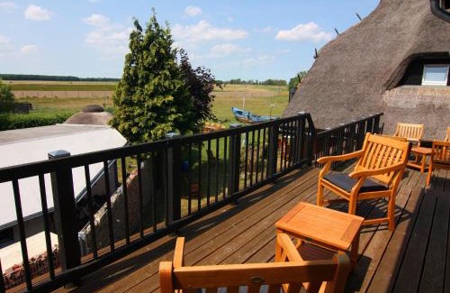 Monkebude Apartment | Ideal Family Getaway at Ferienwohnung Strandanker in Mönkebude