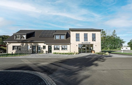 Wittmund Apartment | Family-Friendly Retreat at Ferienwohnung "strandloft" by Friesensee