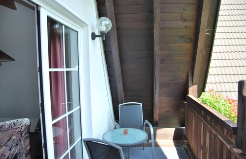 Walkenried Apartment | Relaxing Ferienwohnung Stricker with Balcony & Family Amenities
