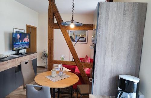 Ortsmitte Apartment | Welcoming Ferienwohnung Stryckglück with Family-Friendly Perks
