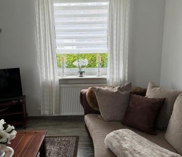 Meinerzhagen Apartment | Cozy Ferienwohnung Sylt with Oceanfront Views