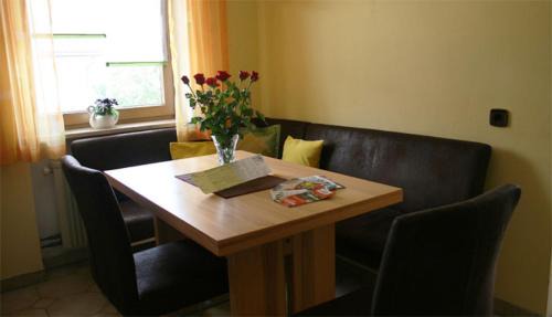Wegscheid Apartment | Pet-Friendly Retreat at Ferienwohnung Tahedl - Rated 9.2/10