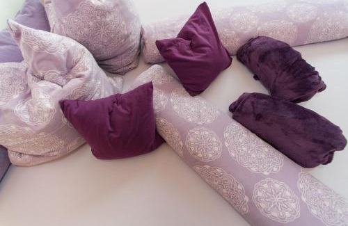 Huertgenwald Apartment | Pet-Friendly Ferienwohnung Tiefenbach with Hot Tub & More