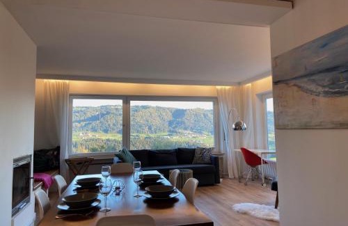 Sigmarszell Apartment | Pet-Friendly Ferienwohnung Traumblick with High Guest Ratings